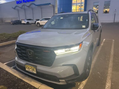 2023 Honda Pilot TrailSport