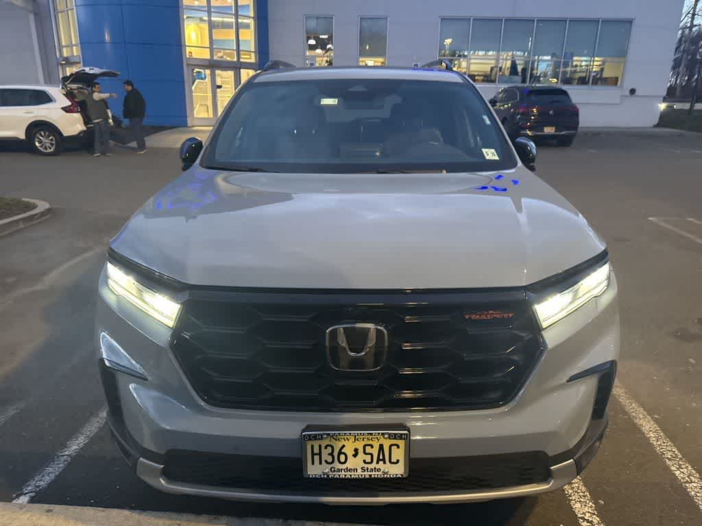 2023 Honda Pilot TrailSport