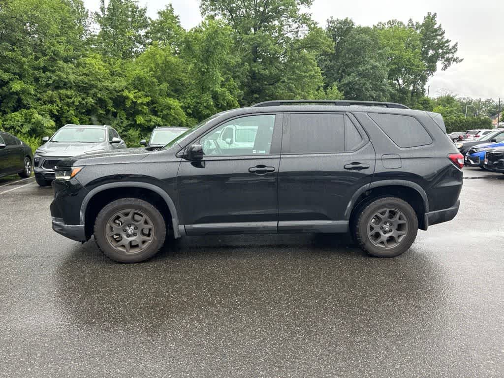 2023 Honda Pilot TrailSport