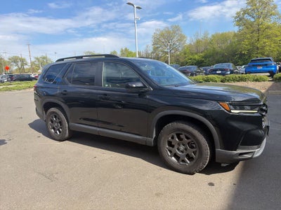 2023 Honda Pilot TrailSport