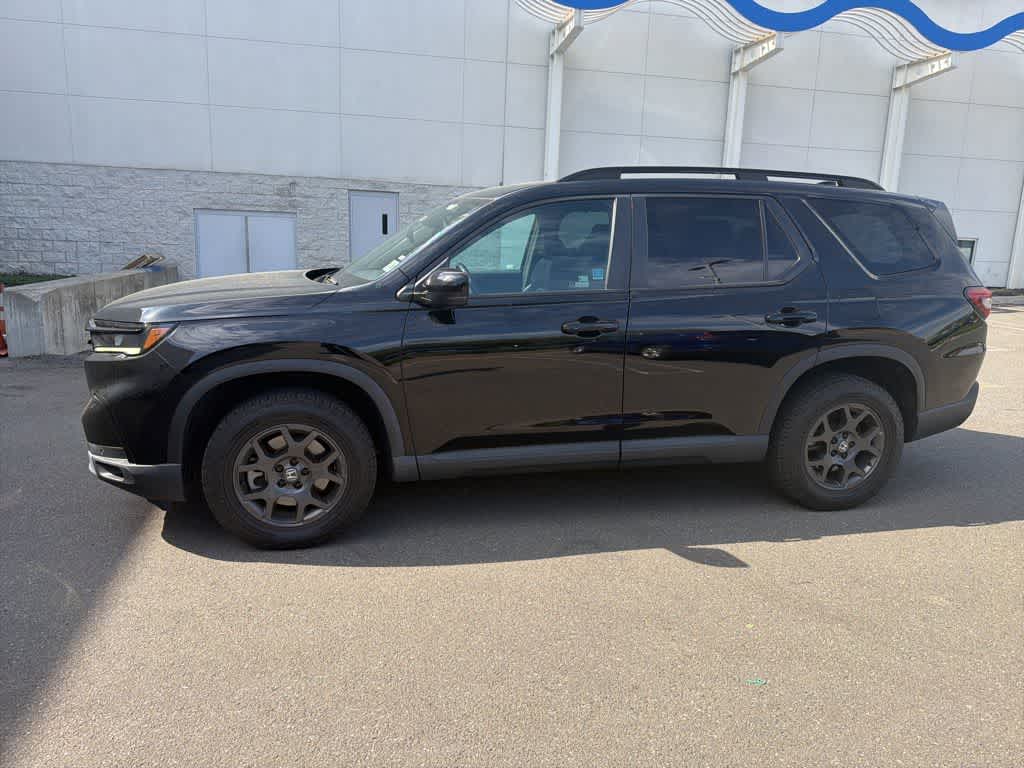 2023 Honda Pilot TrailSport