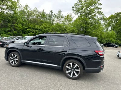 2023 Honda Pilot Touring