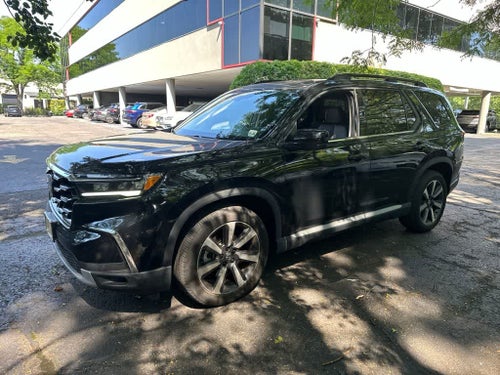 2023 Honda Pilot Touring
