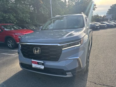 2024 Honda Pilot Touring