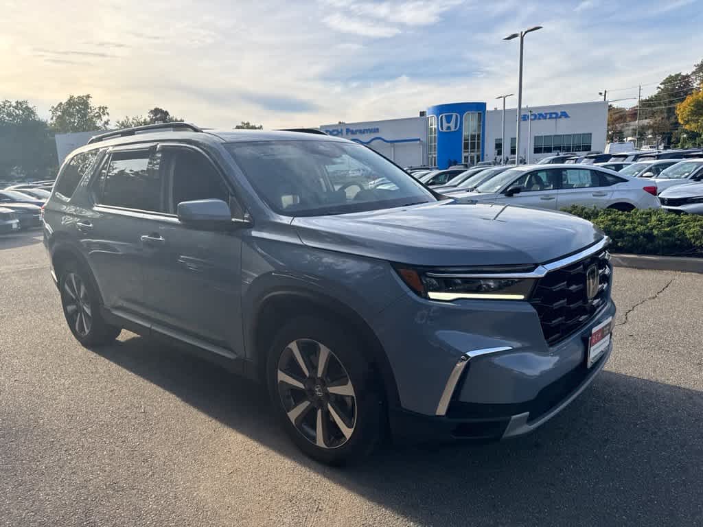 2024 Honda Pilot Touring