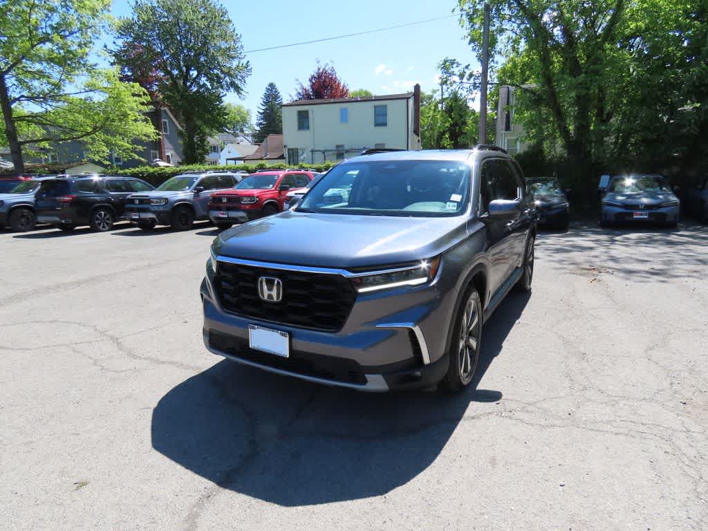 2024 Honda Pilot Touring