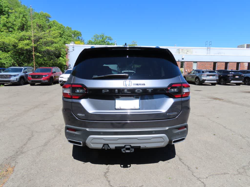 2024 Honda Pilot Touring