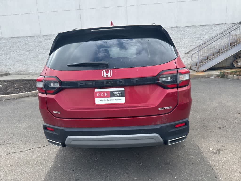2023 Honda Pilot Touring
