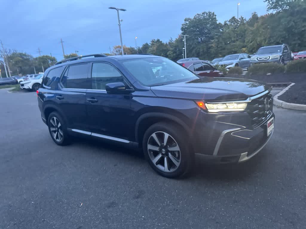 2025 Honda Pilot Touring