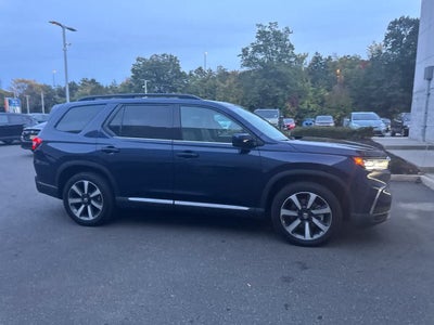 2025 Honda Pilot Touring