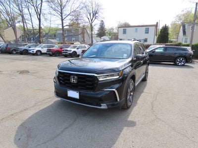 2023 Honda Pilot Touring