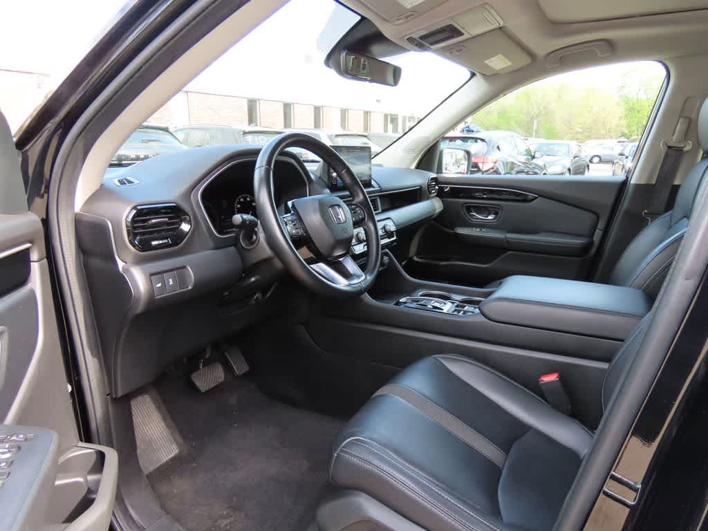 2023 Honda Pilot Touring