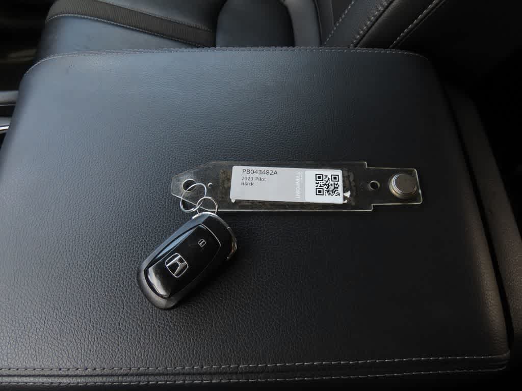 2023 Honda Pilot Touring