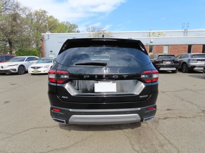 2023 Honda Pilot Touring