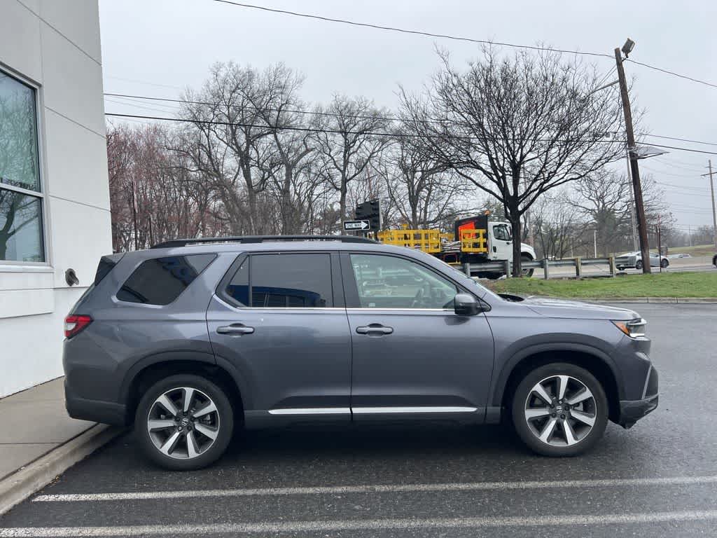 2023 Honda Pilot Touring