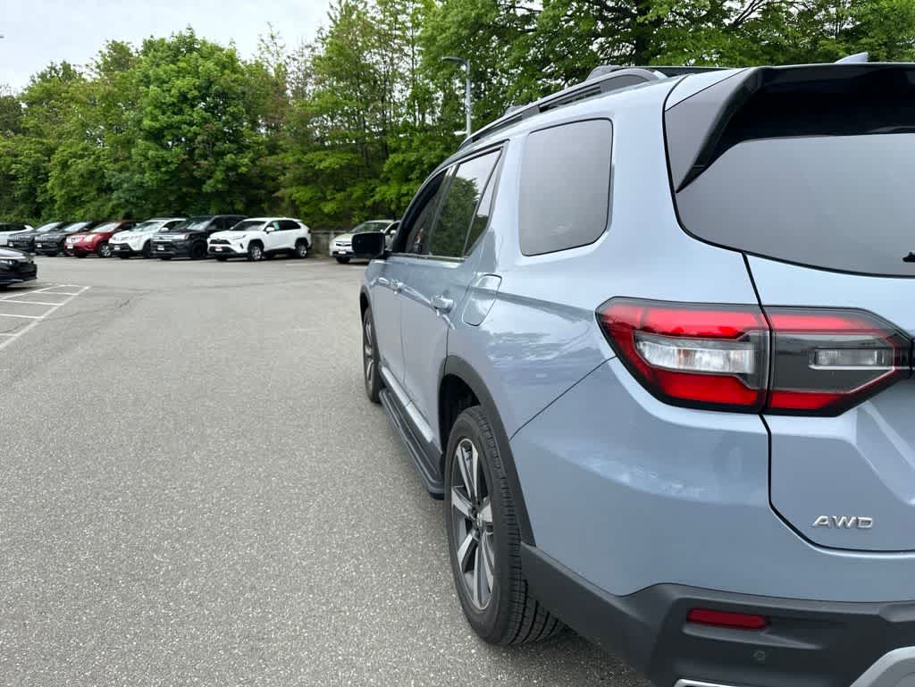2025 Honda Pilot Touring