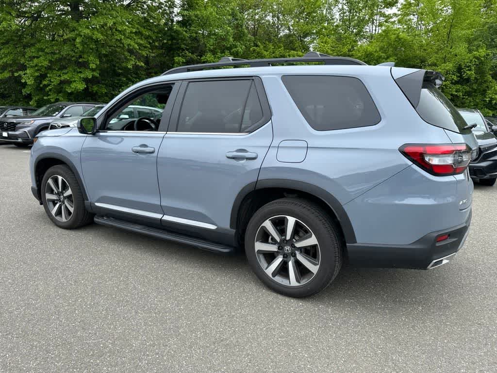 2025 Honda Pilot Touring