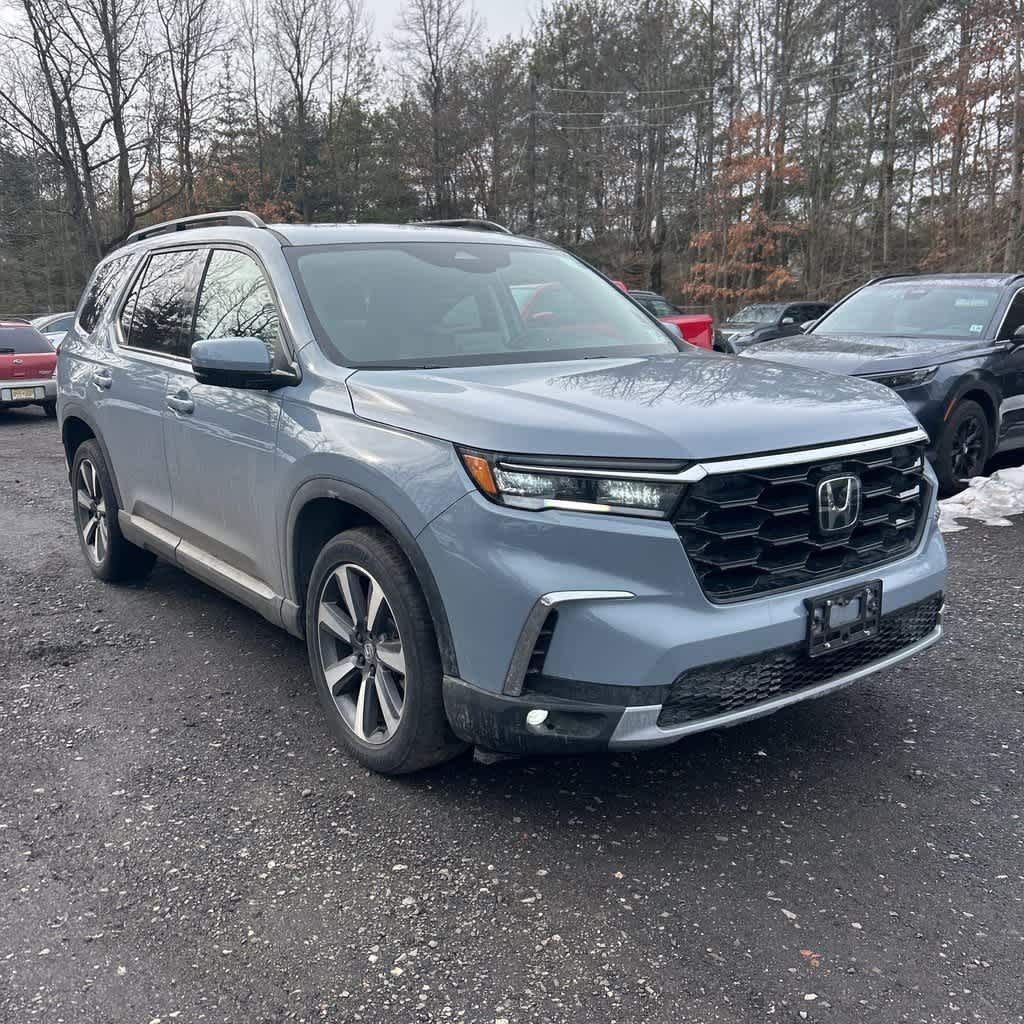 2023 Honda Pilot Touring