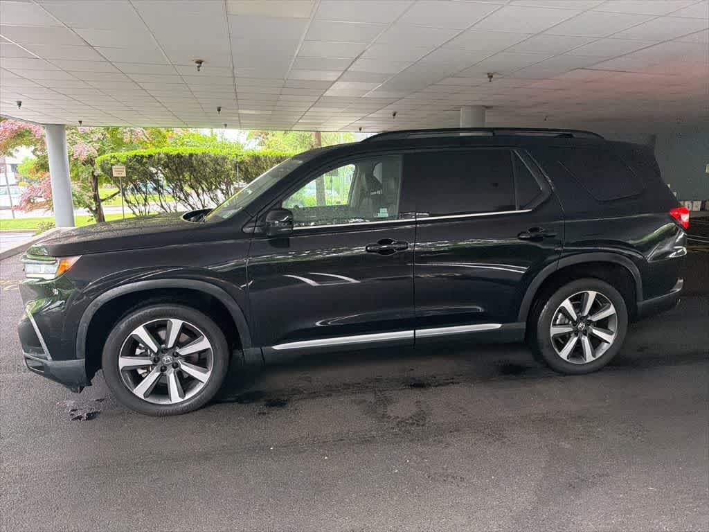 2023 Honda Pilot Touring