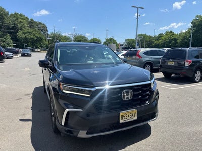 2023 Honda Pilot Touring