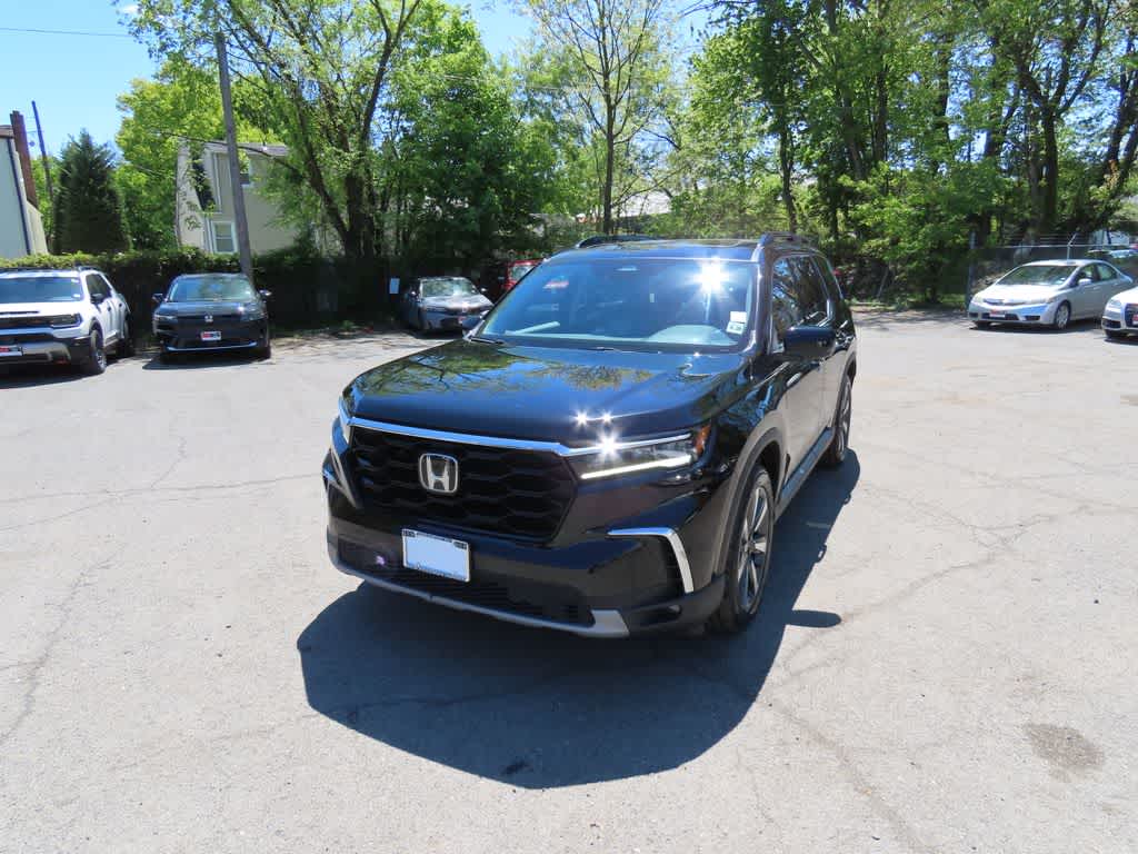 2023 Honda Pilot Touring