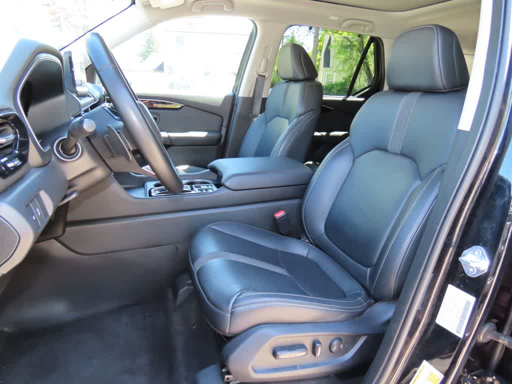 2023 Honda Pilot Touring