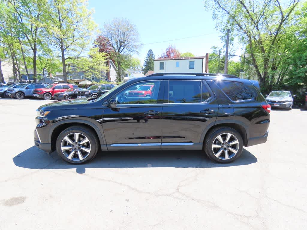2023 Honda Pilot Touring