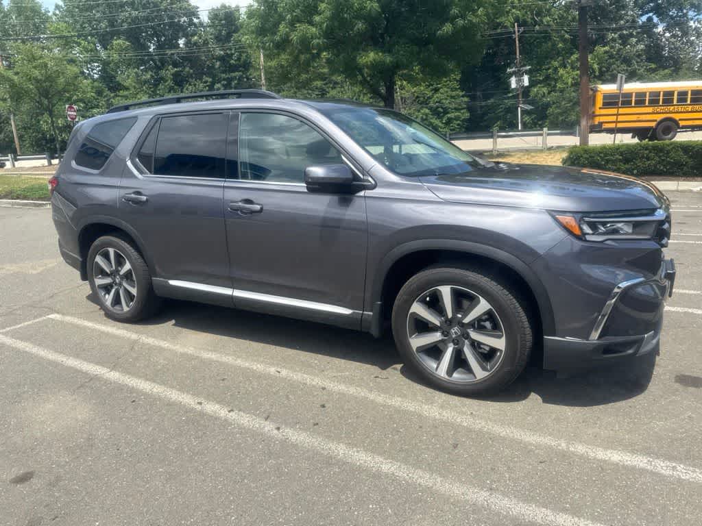 2024 Honda Pilot Touring