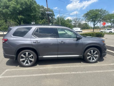 2024 Honda Pilot Touring