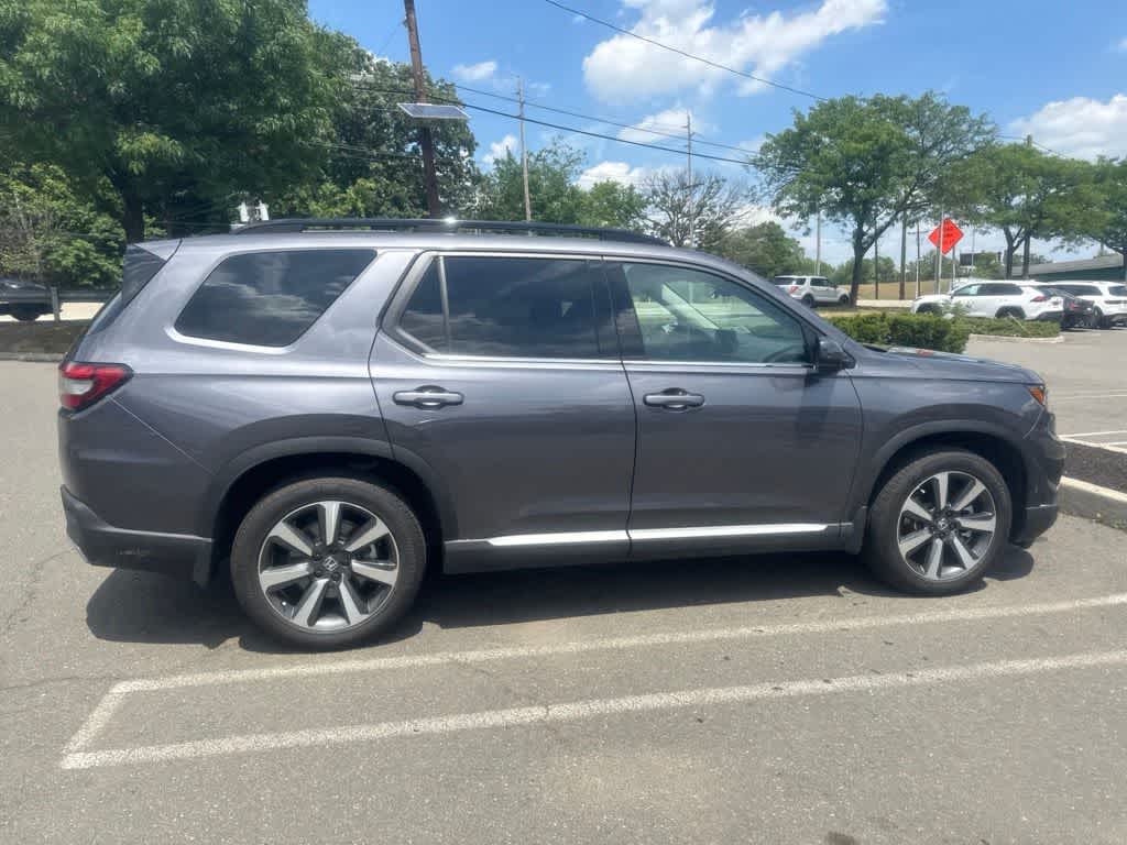 2024 Honda Pilot Touring