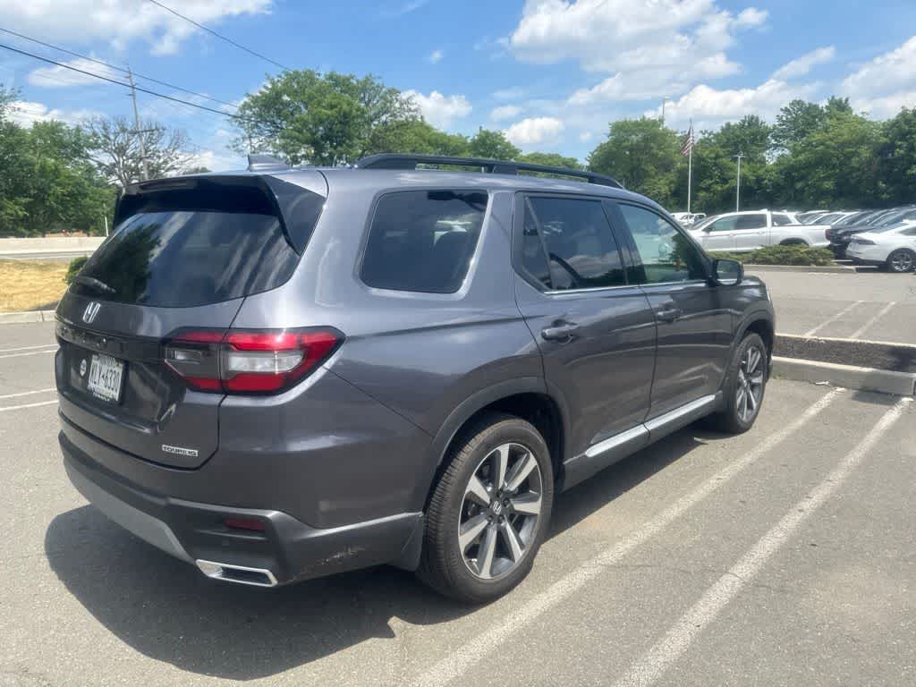 2024 Honda Pilot Touring