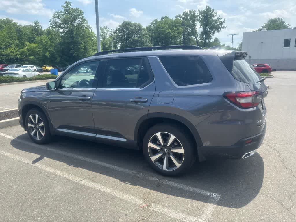 2024 Honda Pilot Touring