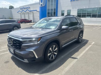 2024 Honda Pilot Touring