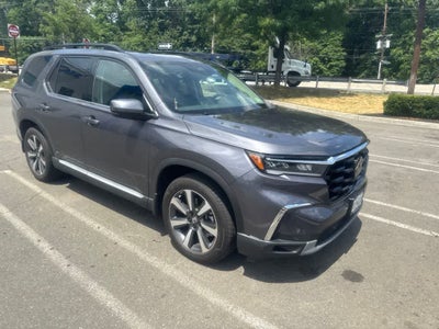 2024 Honda Pilot Touring
