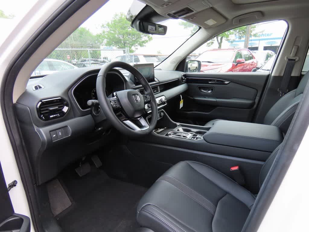 2025 Honda Pilot Touring+