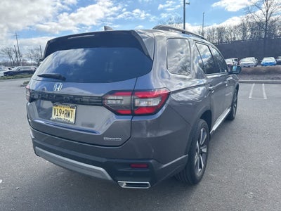 2023 Honda Pilot Touring