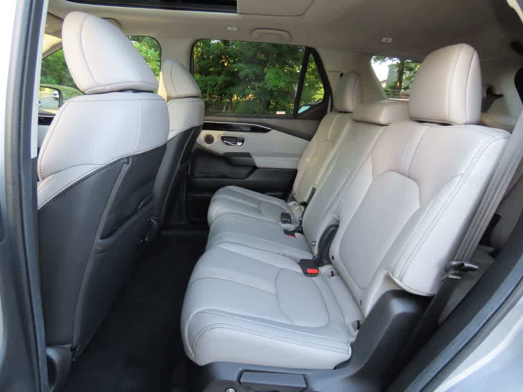 2024 Honda Pilot Touring