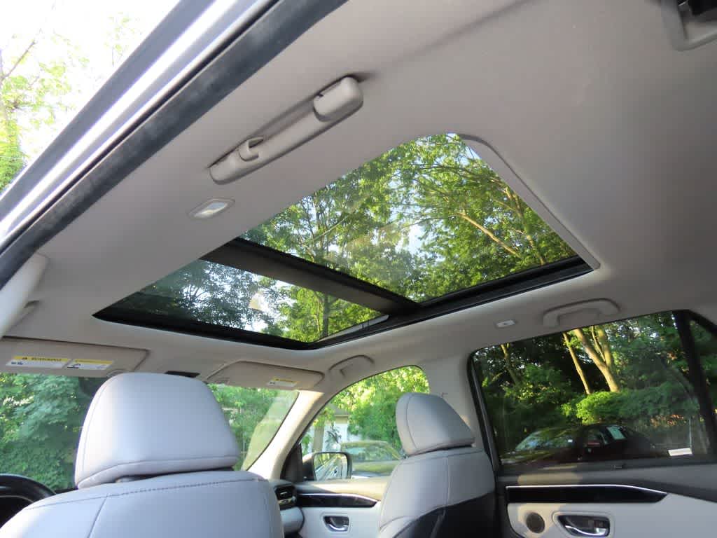 2024 Honda Pilot Touring