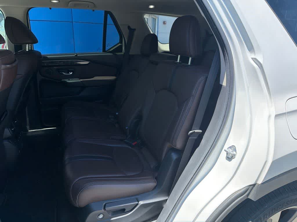 2023 Honda Pilot Elite