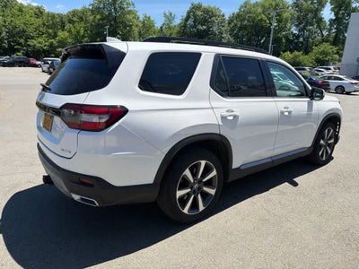2023 Honda Pilot Elite