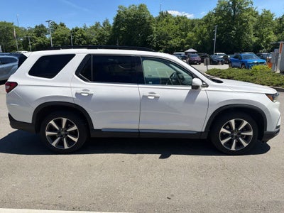 2023 Honda Pilot Elite