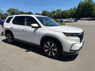2023 Honda Pilot Elite