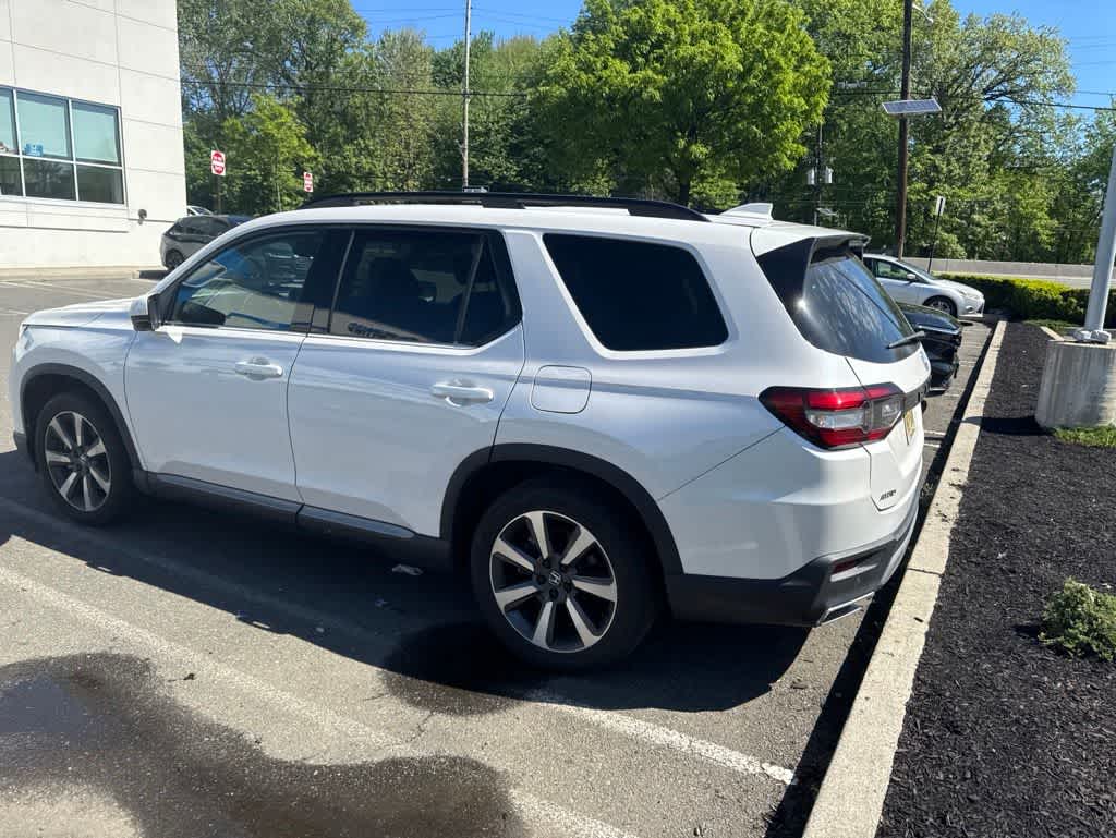 2023 Honda Pilot Elite