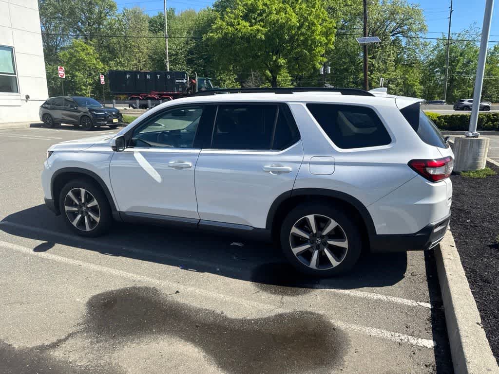 2023 Honda Pilot Elite