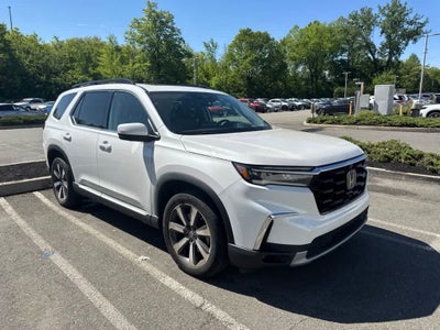 2023 Honda Pilot Elite