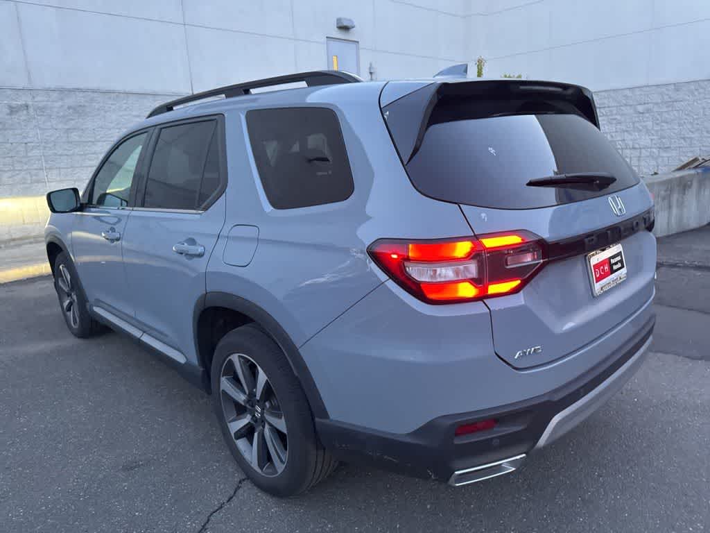 2023 Honda Pilot Elite