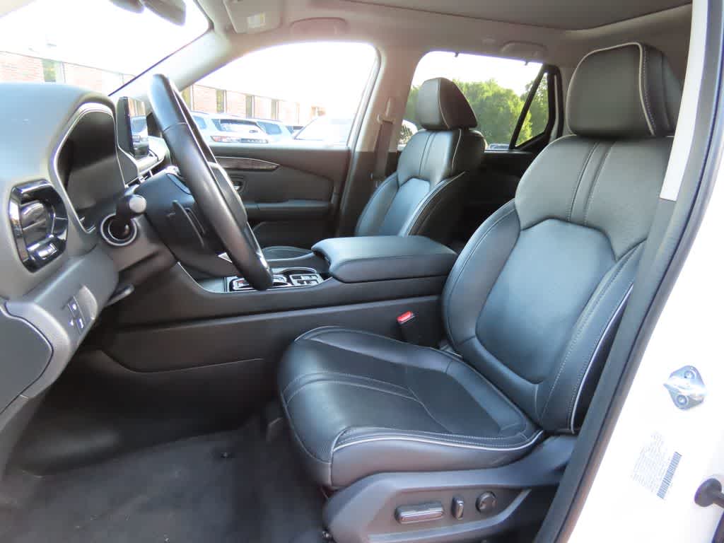 2023 Honda Pilot Elite
