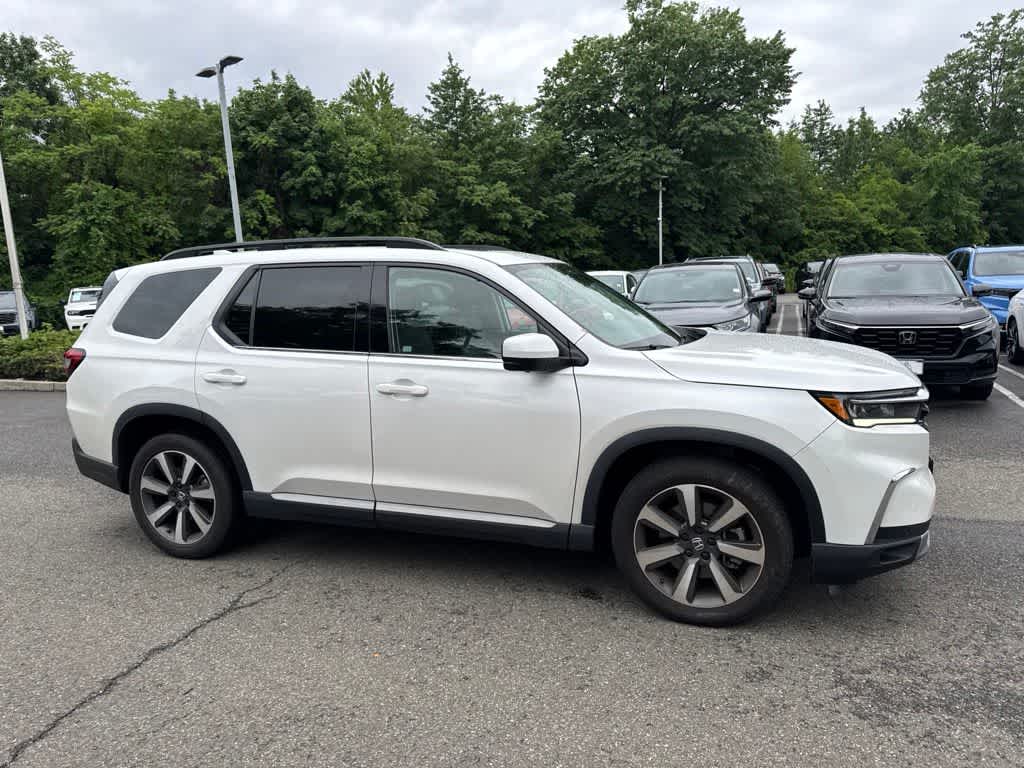 2023 Honda Pilot Elite