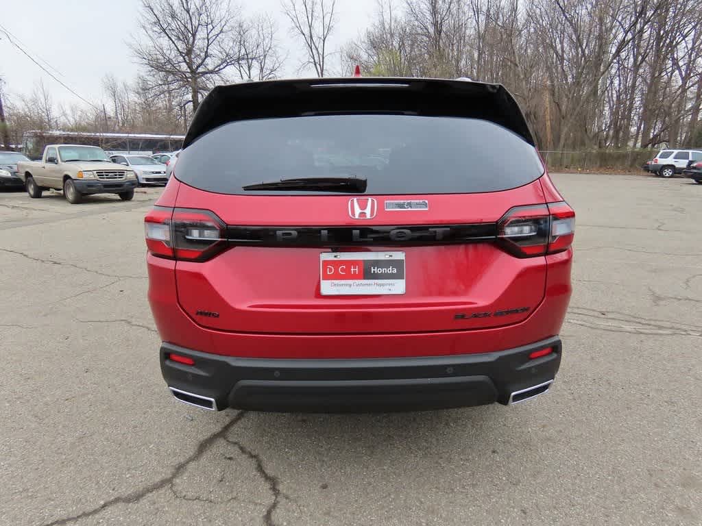 2025 Honda Pilot Black Edition