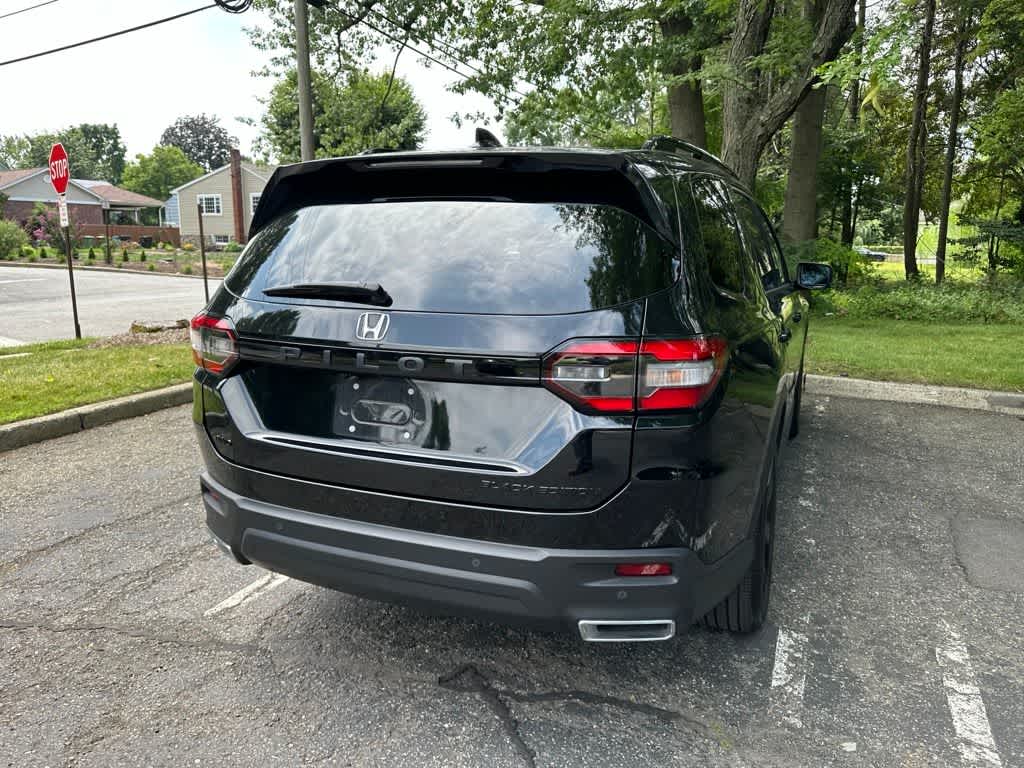 2025 Honda Pilot Black Edition